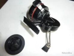 Moulinet Contact 400 Noir Très Bon état Avec Deuxième Bobine Neuve 10 Moulinet Contact 400 Noir Très Bon état Avec Deuxième Bobine Neuve -Daiw Peche Magasin 00003 Moulinet Contact 400 noir tres bon etat avec deuxieme bobine neuve