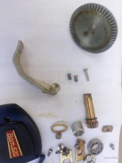 LOT IMPORTANT DE PIECES POUR MOULINET BAM 620 . ( PIECES NEUVES ) 12 LOT IMPORTANT DE PIECES POUR MOULINET BAM 620 . ( PIECES NEUVES ) -Daiw Peche Magasin 00005 LOT IMPORTANT DE PIECES POUR MOULINET BAM 620 . PIECES NEUVES