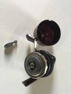 Moulinets De Pêche Vintage Daiwa 9300C Et 9300A -Daiw Peche Magasin 00009 Moulinets de peche vintage Daiwa 9300C et 9300A